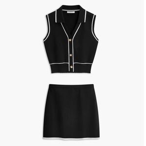 Button Front Contrast Binding Sleeveless Skirt Set - New with Tags